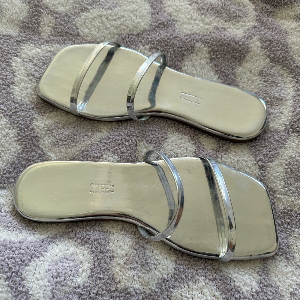 TKEES Silver Metallic Sandals